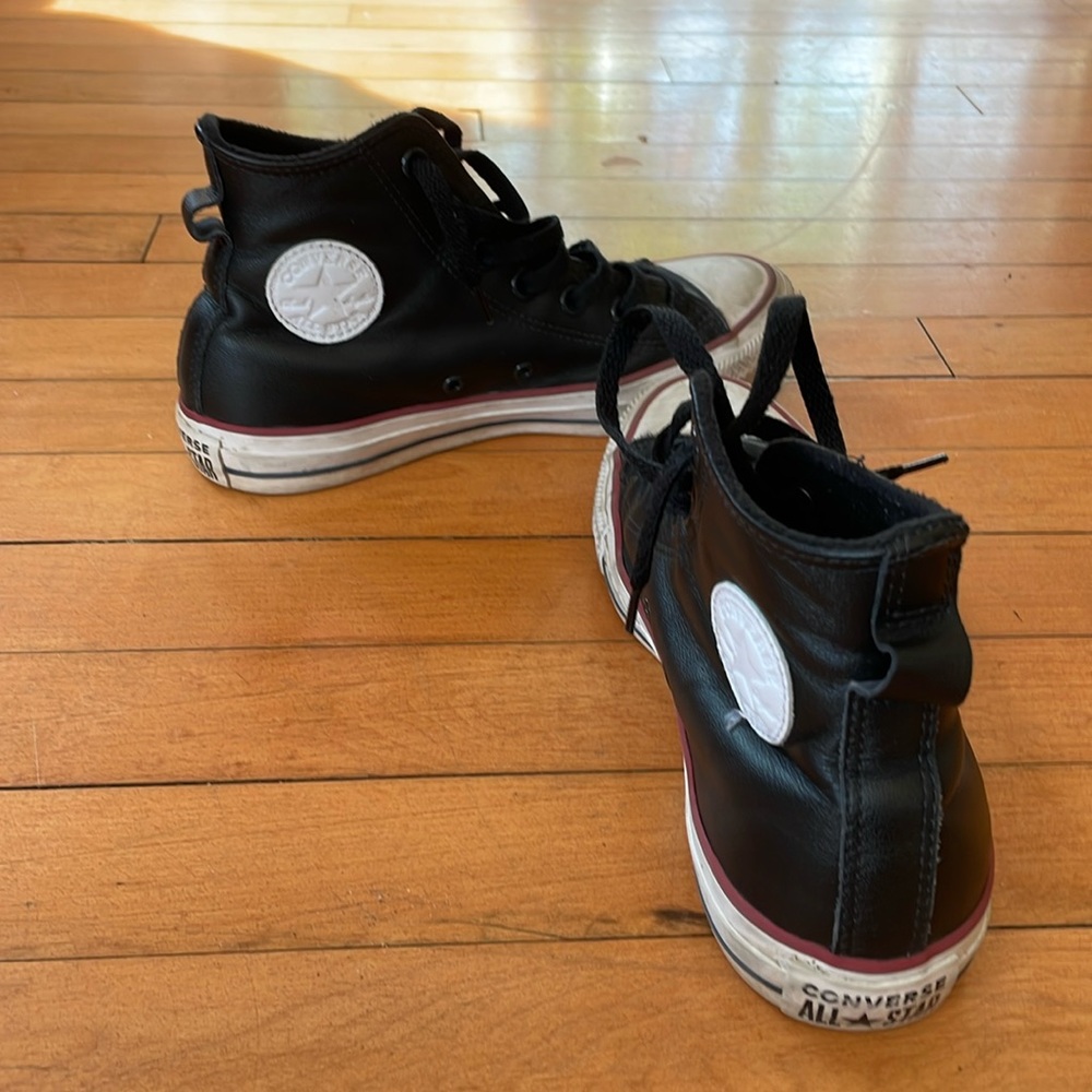 Converse All Star Black Leather Luxe fleece lined sneakers Mens 4 Women’s 6 - Picture 7 of 9